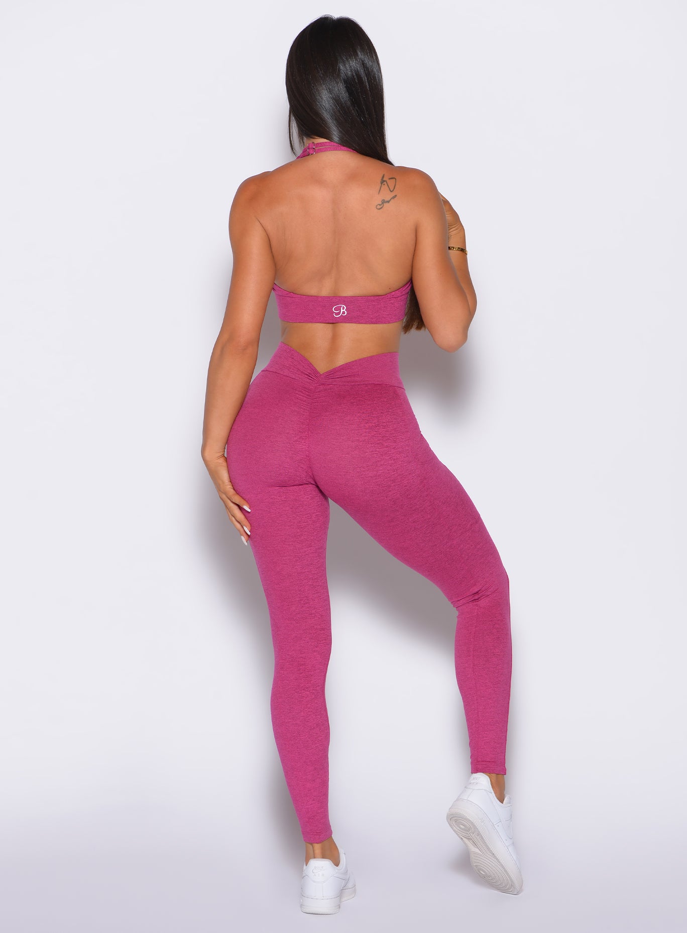 V Back Leggings - Image 9